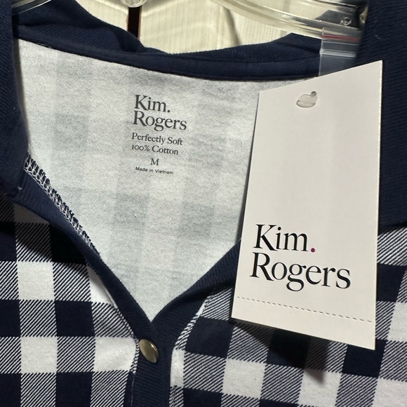 Kim Roger's women's medium collared plaid checked navy perfectly soft tee shirt - Picture 3 of 5